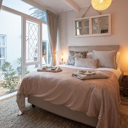 Salt Boutique Guesthouse By Curiocity (Adults Only) Bloubergstrand Kültér fotó